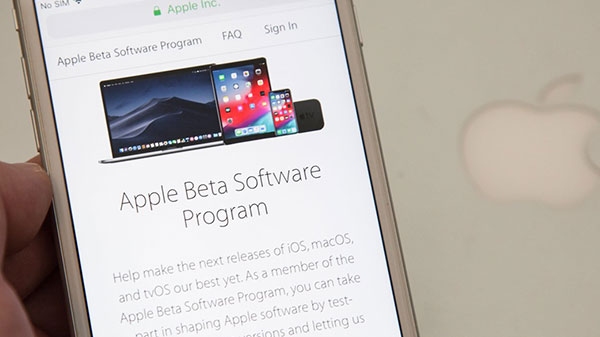 নিজের ফোনে iOS 12 পাবলিক বিটা ভার্সান ইনিস্টল করে বন্ধুদের চমকে দিন নিজের ফোনে iOS 12 পাবলিক বিটা ভার্সান ইনিস্টল করে বন্ধুদের চমকে দিন